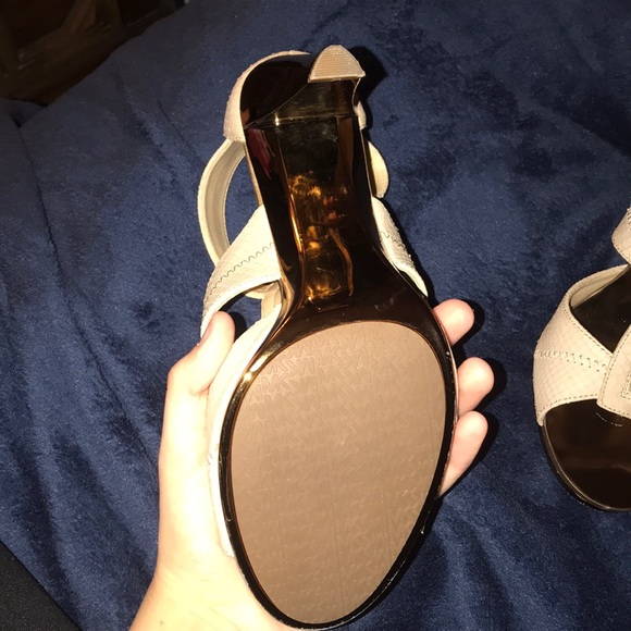 Michael Kors high heels - Picture 3 of 3